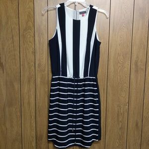 Vince Camuto Size 0 Striped Dress